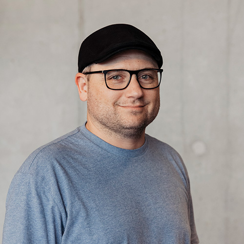 Justin Dorfman's headshot