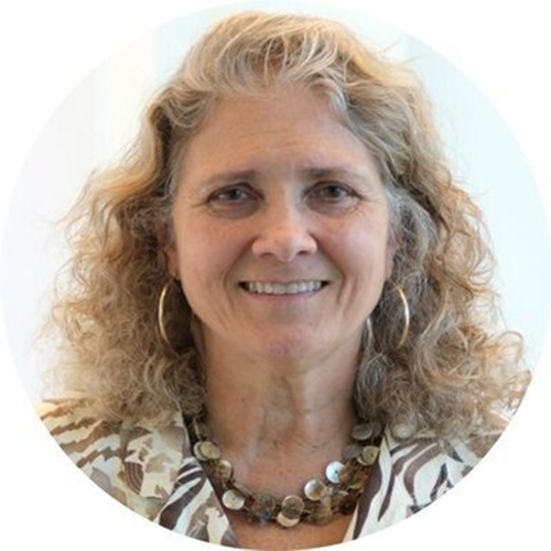 Sallly Deering's headshot
