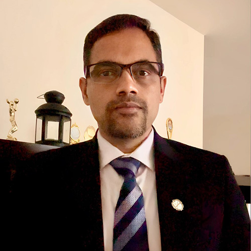 Venkat Venkatakrishnan's headshot