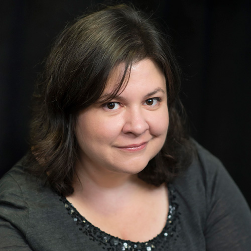 Rachel Roumeliotis' headshot
